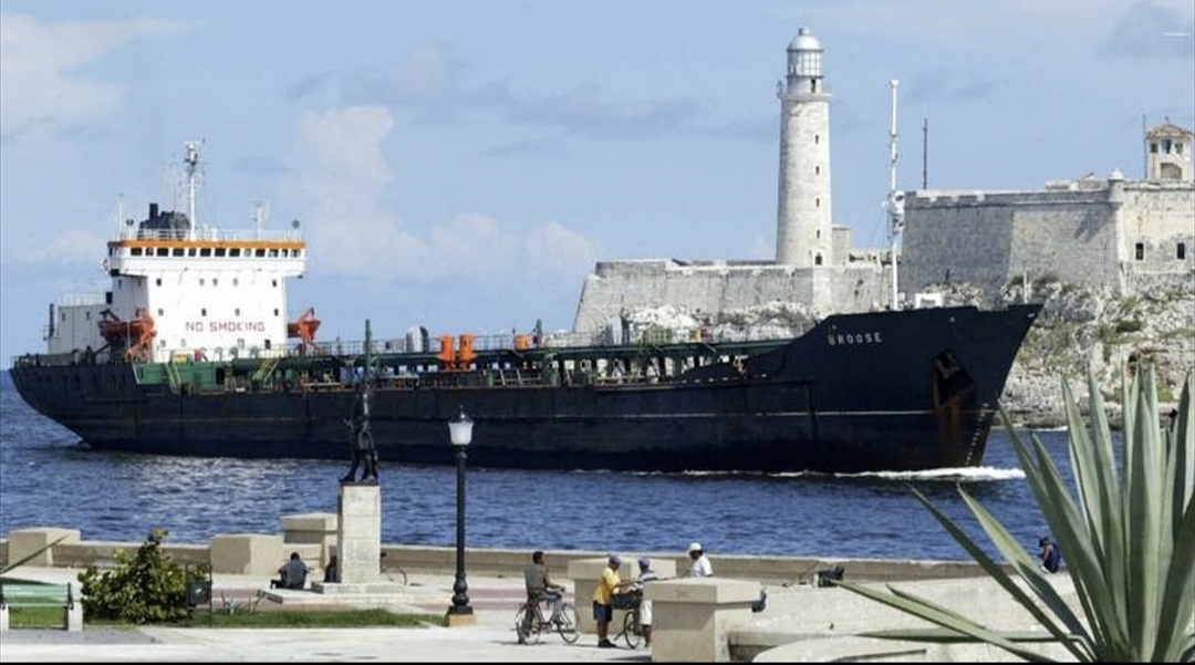 Venezuela ventila a Cuba en crisis petrolera