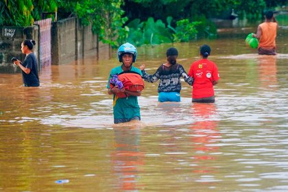 120 muertos y cientos de desaparecidos en Indonesia y Timor Oriental tras paso de ciclón tropical