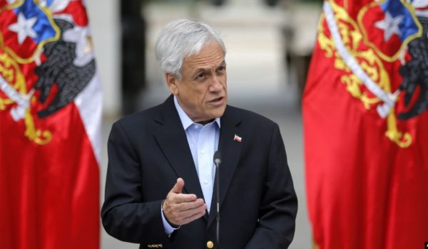 Oposición chilena busca destitución del presidente Sebastián Piñera