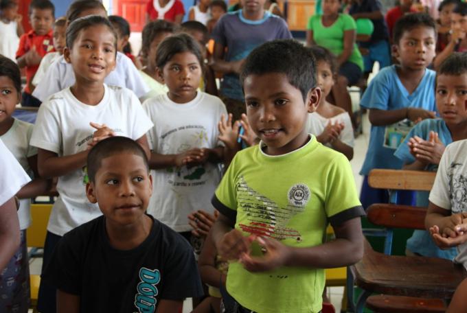 Niñez de zonas rurales y comunidades indígenas es desventaja por falta de acceso a clases virtuales durante covid