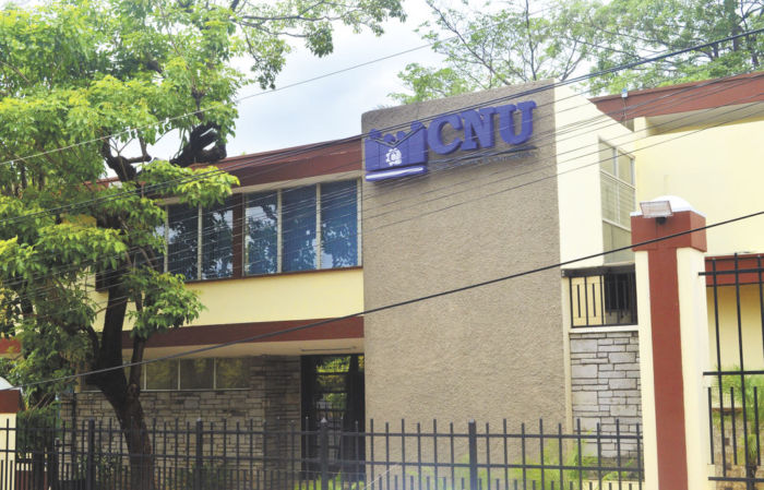 Títulos universitarios no podrán exceder los 1,500 córdobas