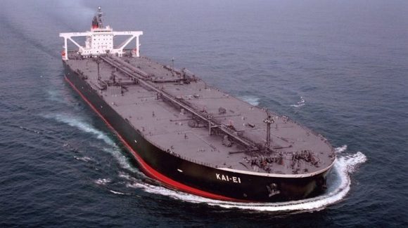 Estados Unidos sanciona a 4 navieras por transportar petróleo a Venezuela