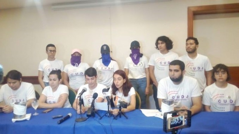 UNIVERSITARIOS LLAMAN A MARCHAR ESTE 31 DE OCTUBRE