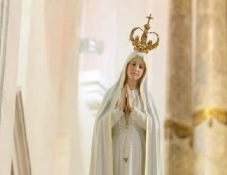 Retraso en llegada de la Virgen de Fátima